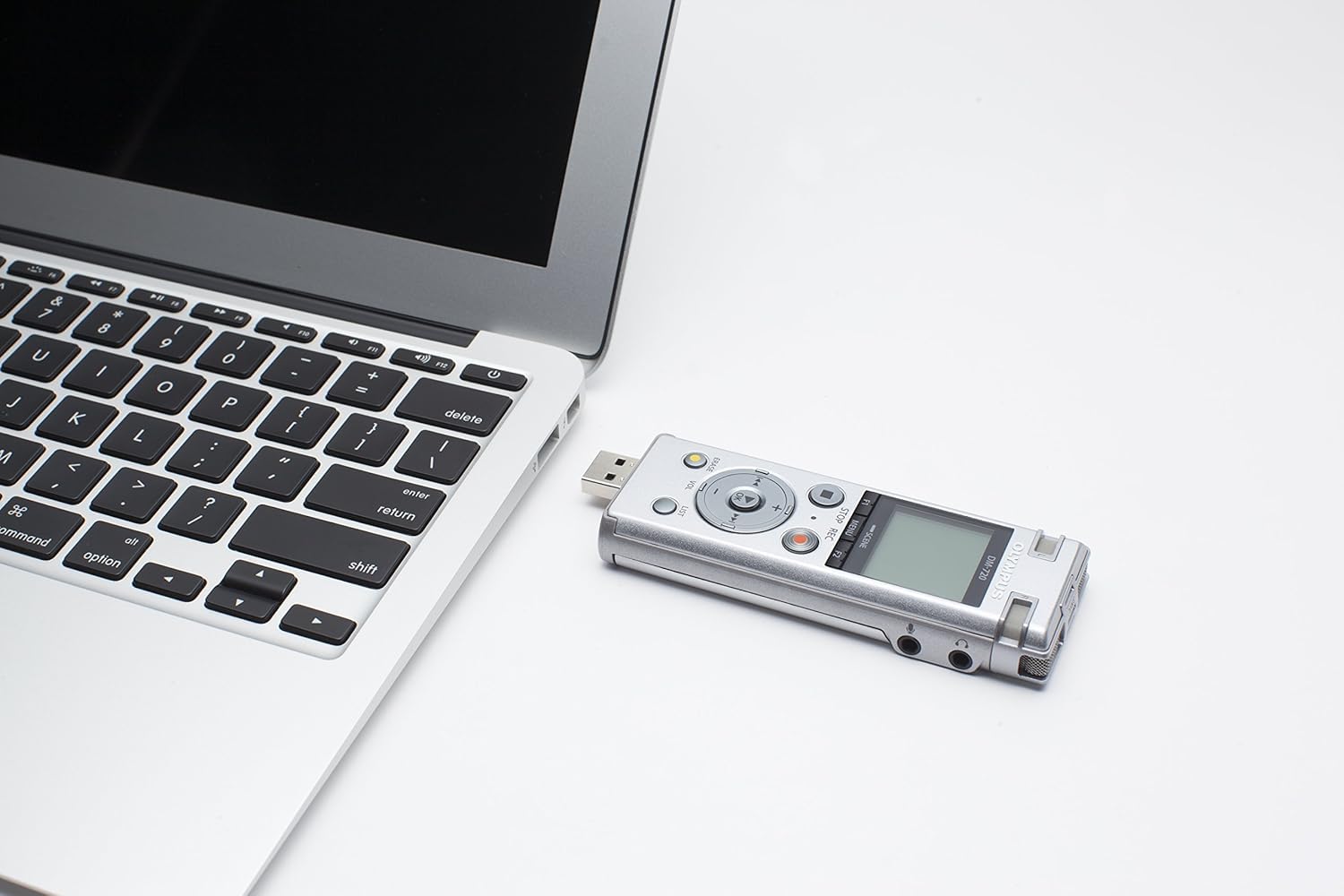 OLYMPUS DM-720 Meet & Record Kit | petite edition incl. 1x ME-33 Microphone
