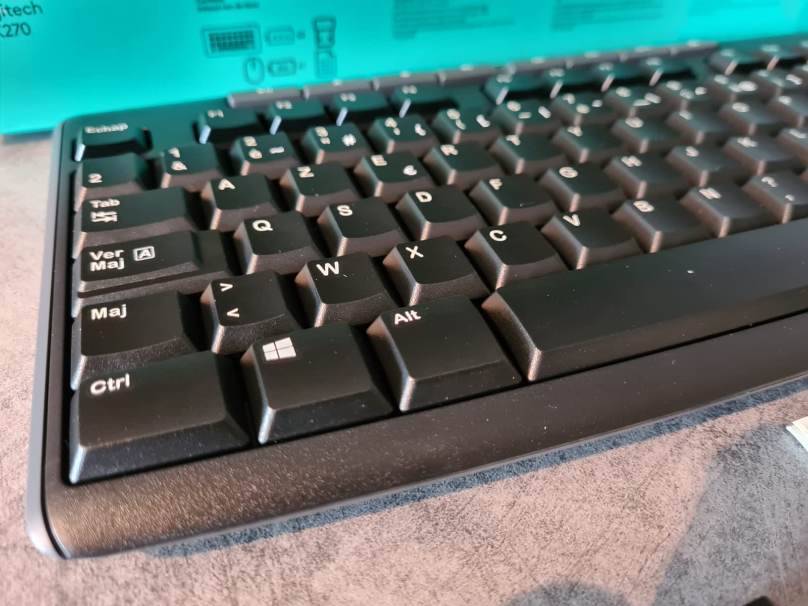 LOGITECH MK270 Wireless Combo black USB (FRA)