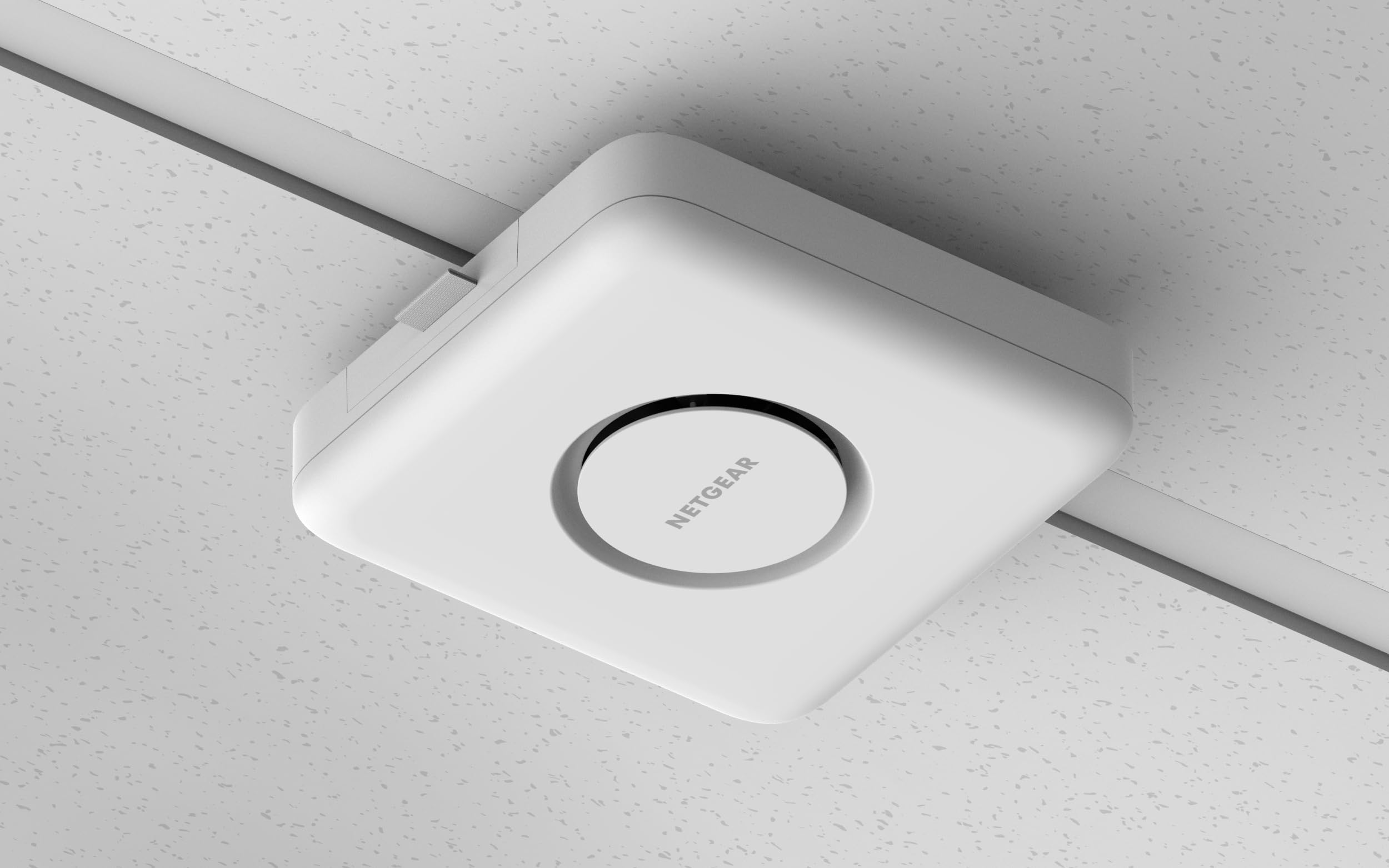 NETGEAR 1PT Insight Managed WiFi 7 Tri-Band WBE750