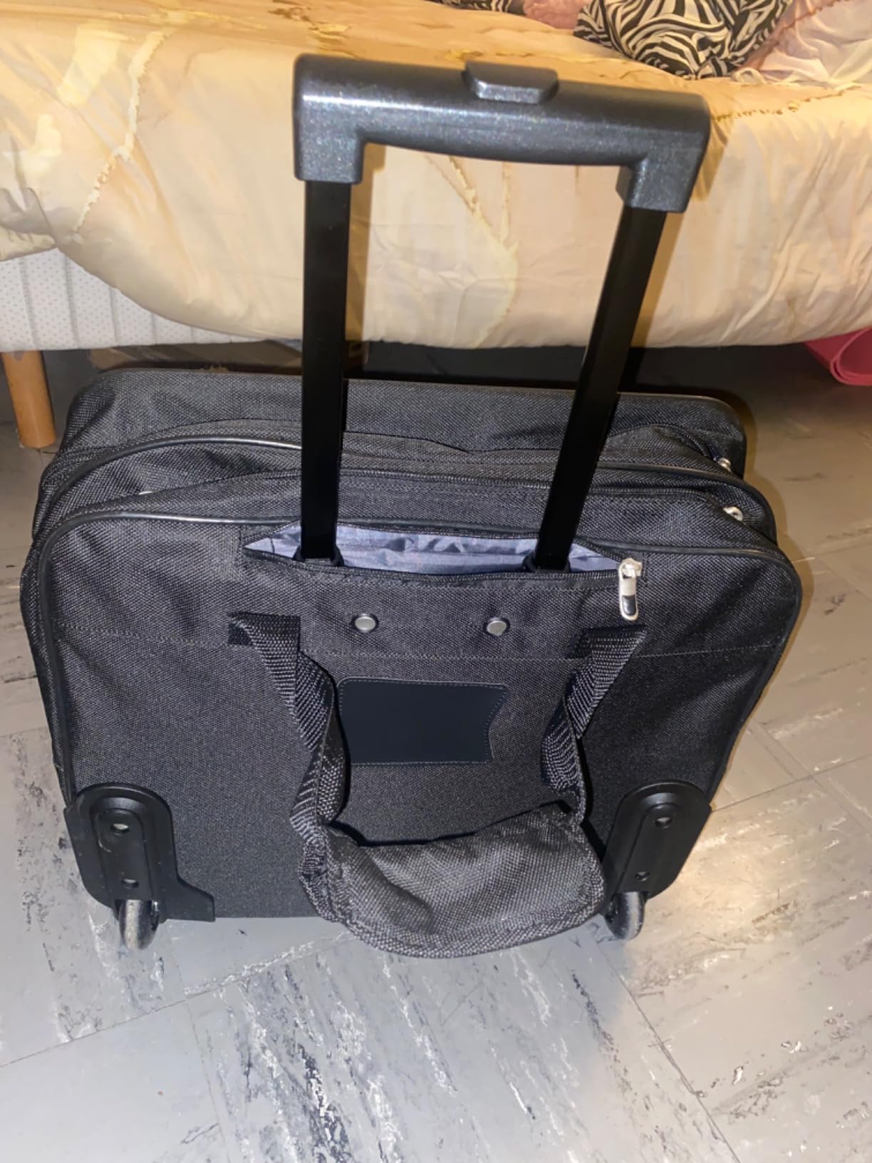 TARGUS Trolley pour Portable 15.4p Gamme Executive Nylon noir garantie . vie