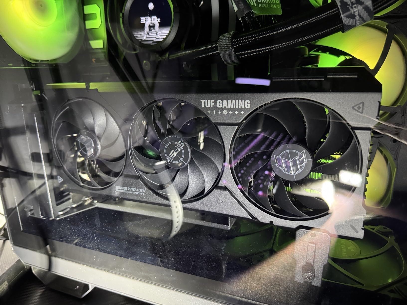 ASUS Dual GeForce RTX 4070 SUPER EVO OC Edition 12Go GDDR6X PCIe 4.0 12Go GDDR6X DLSS 3 HDMI 2.1a DisplayPort 1.4a