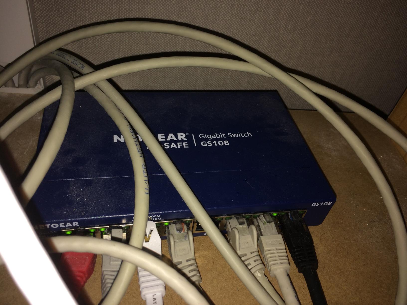 Prosafe Gigabit Plus Switch GS105E 5Port