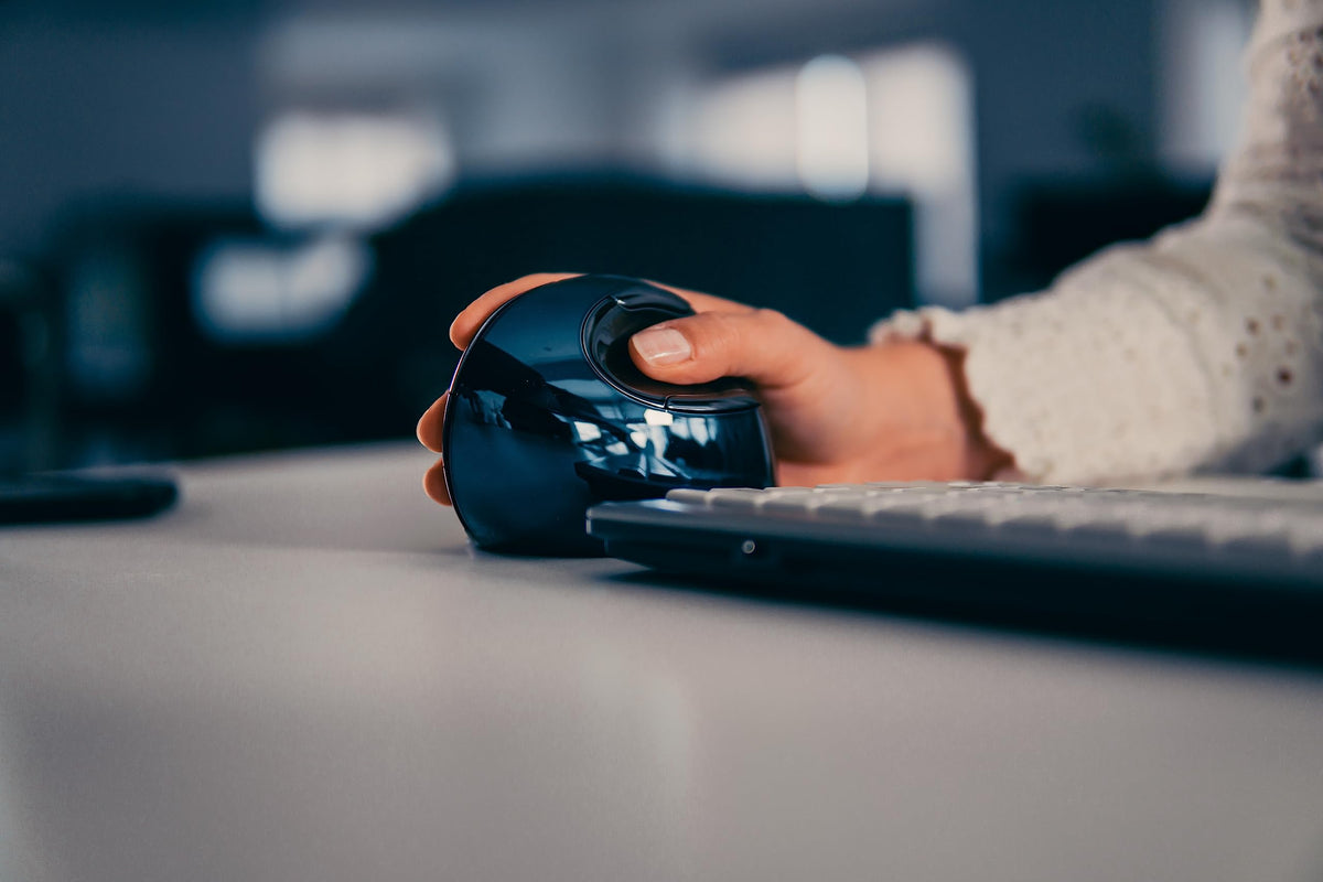 EVOLUENT Vertical Mouse D Small sans fil 2.4 Ghz