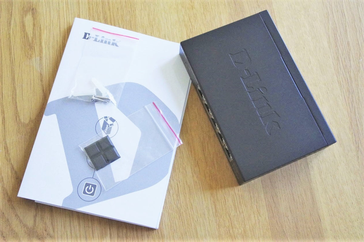 D-LINK 24-Port Layer2 PoE Gigabit Smart Switch 24x 10/100/1000Mbit/s TP RJ-45 Port of which 12 x PoE 802.3af/802.3at802.3x Flow