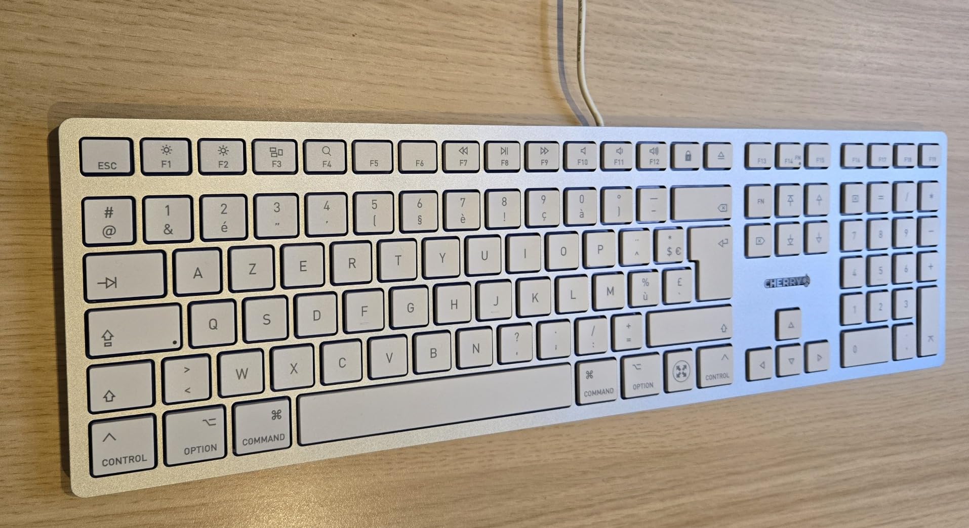 CHERRY Clavier KC 6000 SLIM USB EU noir