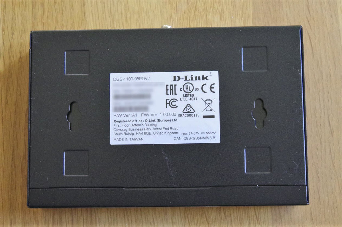 D-LINK 24-Port Layer2 PoE Gigabit Smart Switch 24x 10/100/1000Mbit/s TP RJ-45 Port of which 12 x PoE 802.3af/802.3at802.3x Flow