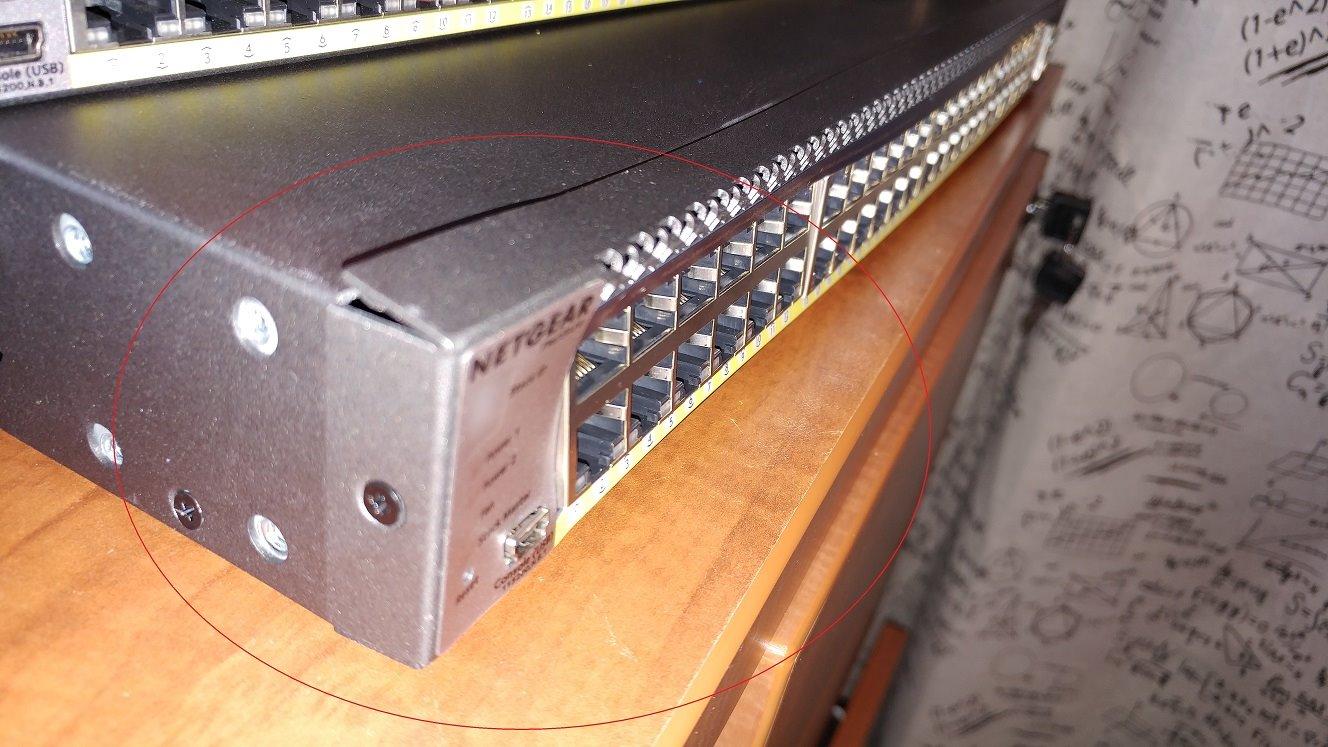 M4300-52G-PoE+1000W PSU stackl.mgd.Man