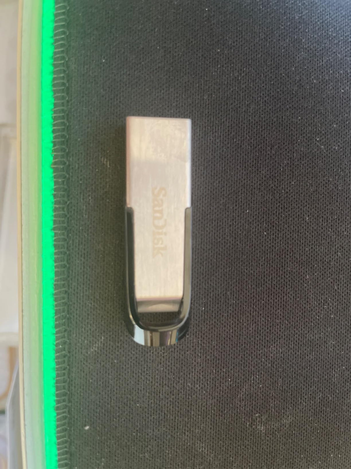 SANDISK Clé USB 3.0 Ultra Flair - 16Go