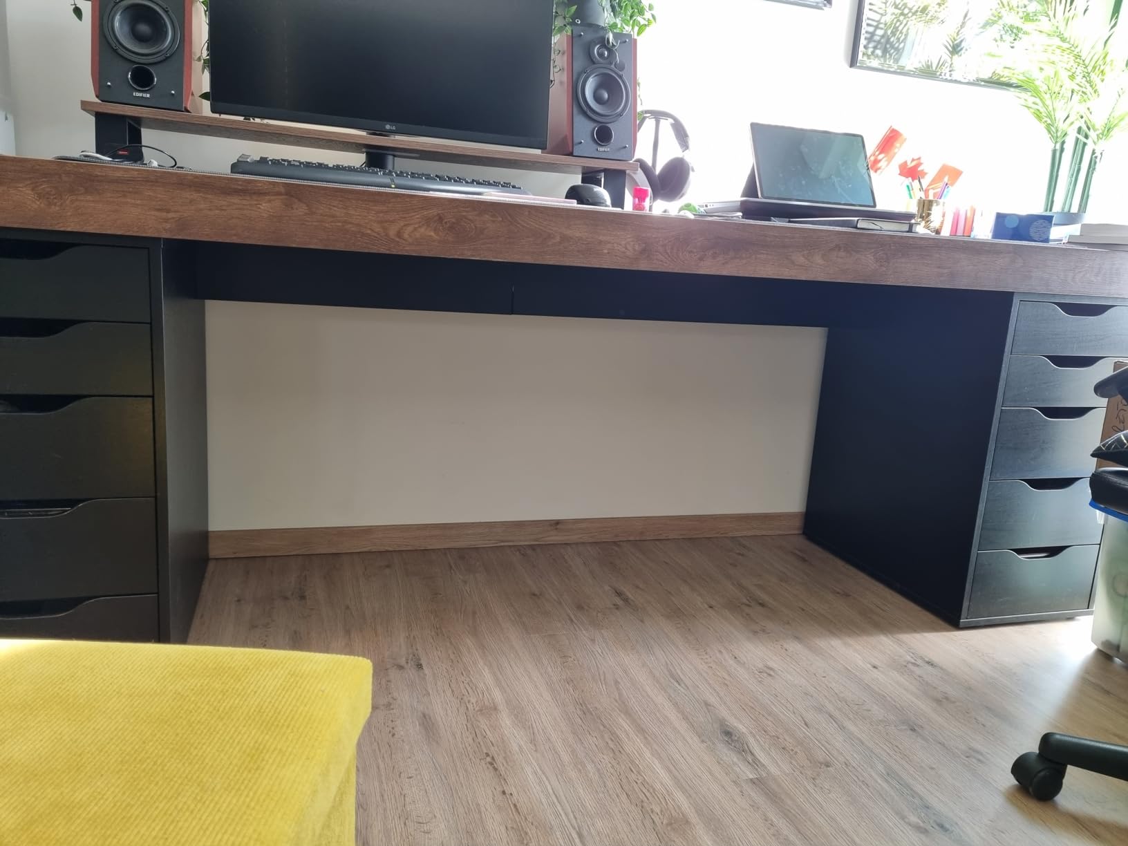 Digitus DA-90448 range-câbles Bureau Range-câble Noir 1 piece(s)
