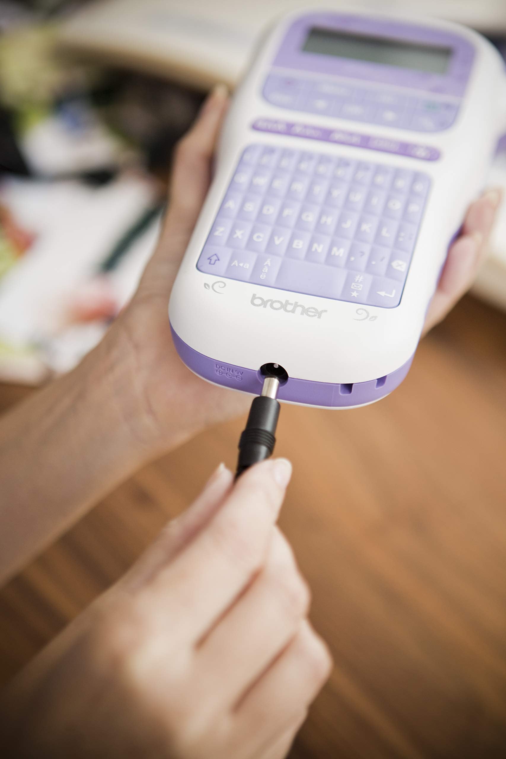 BROTHER PT-H200 Etiqueteuse portable et ludique