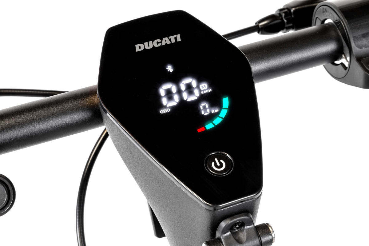 Trottinette elec DUCATI PRO 3 Aluminium moteur 500W brushless Pneu 10'' Frein ta