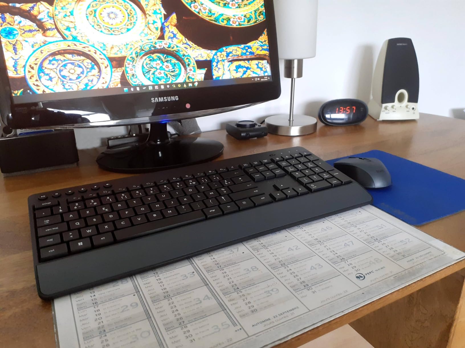 TRUST Pack clavier & souris sans fil TREZO (FR)