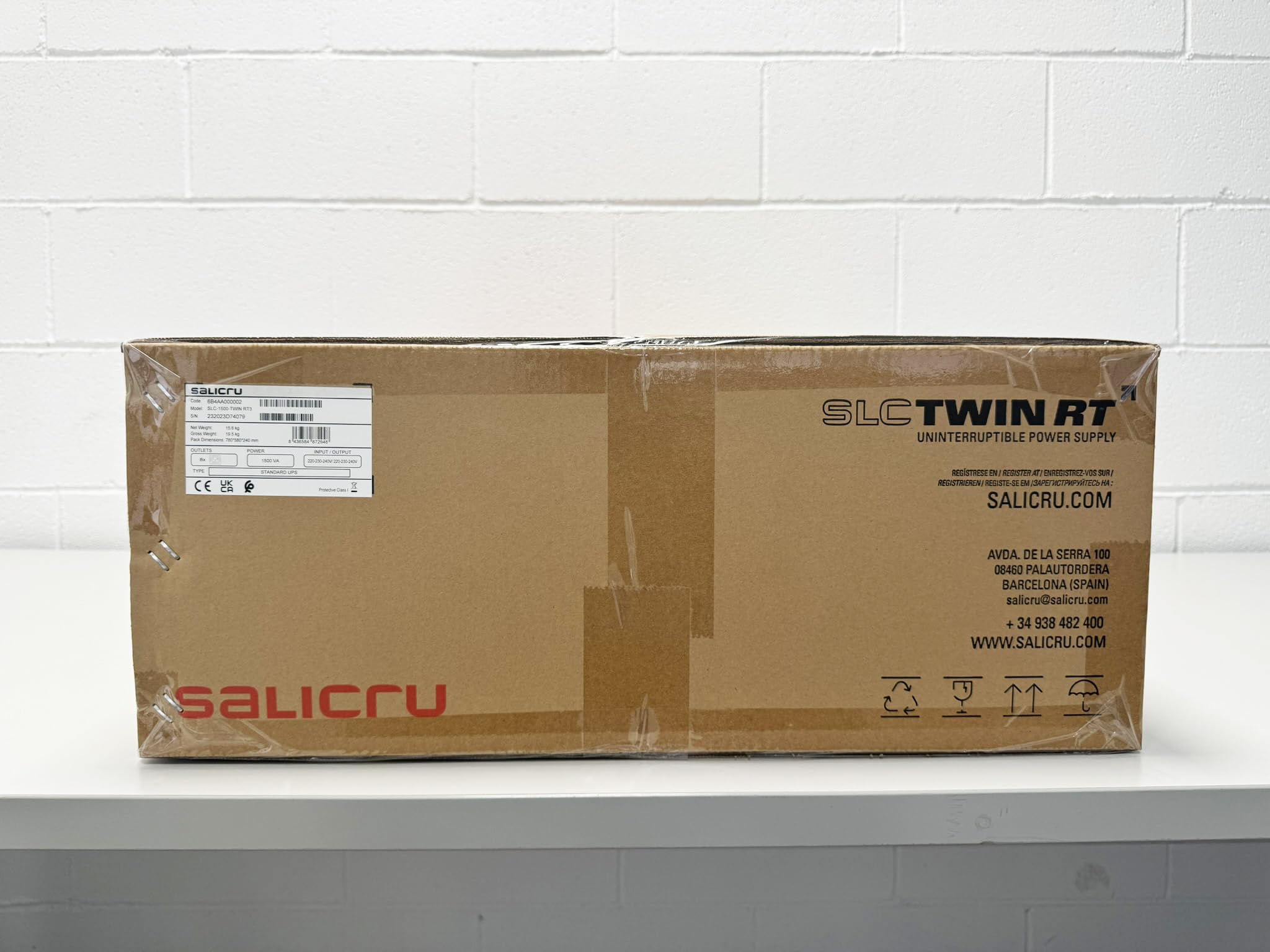 Salicru Onduleur SLC 1500 TWIN RT3, Rack/tour Onduleur de 1500 VA IoT On-line à