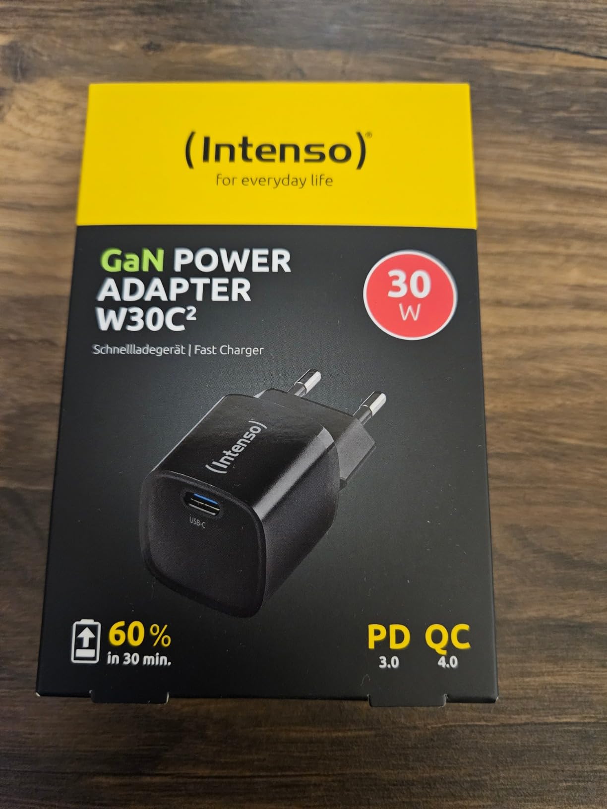 INTENSO CHARGEUR SECTEUR USB TYPE C 30 W GaN - NOIR