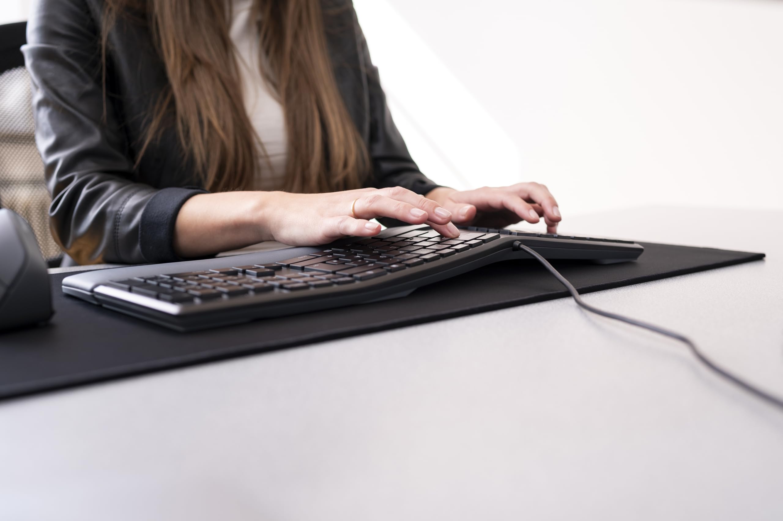 CHERRY Clavier KC 4500 ERGO USB, Belge noir