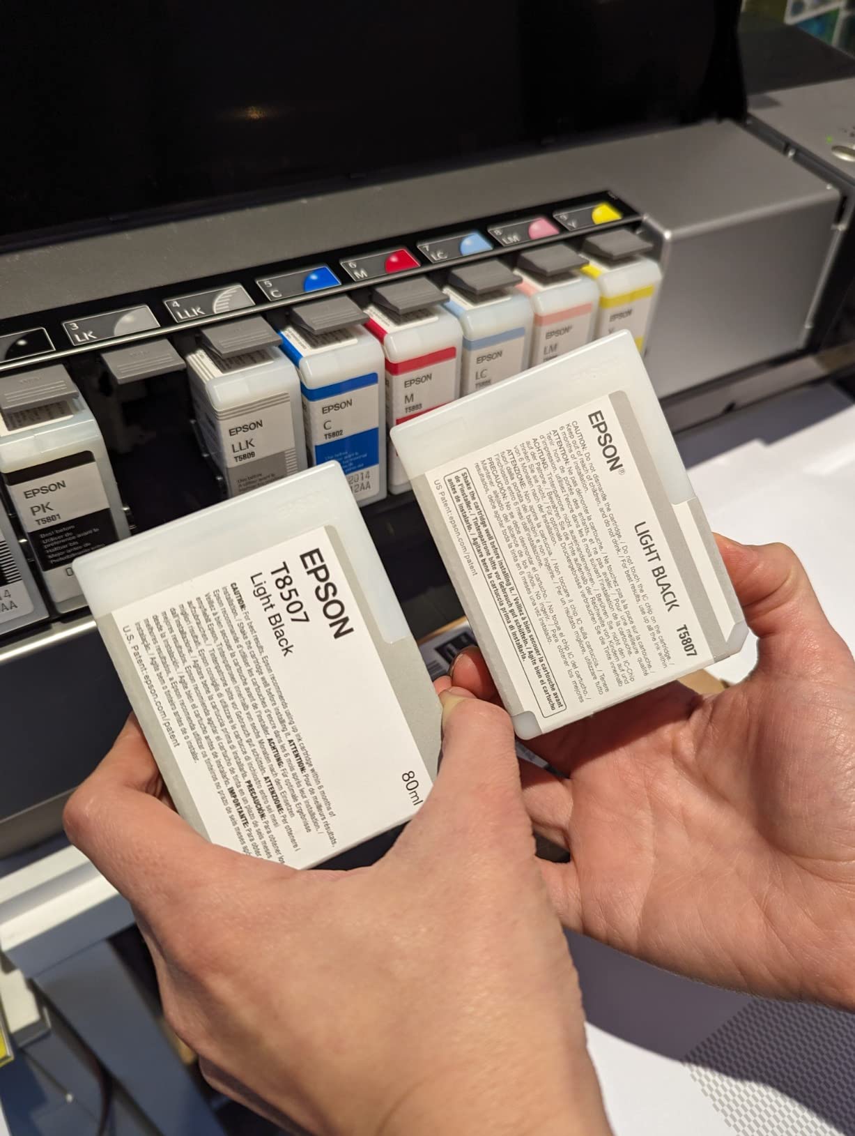 Ink/T8507 Ultrachrome HD 80ml LBK