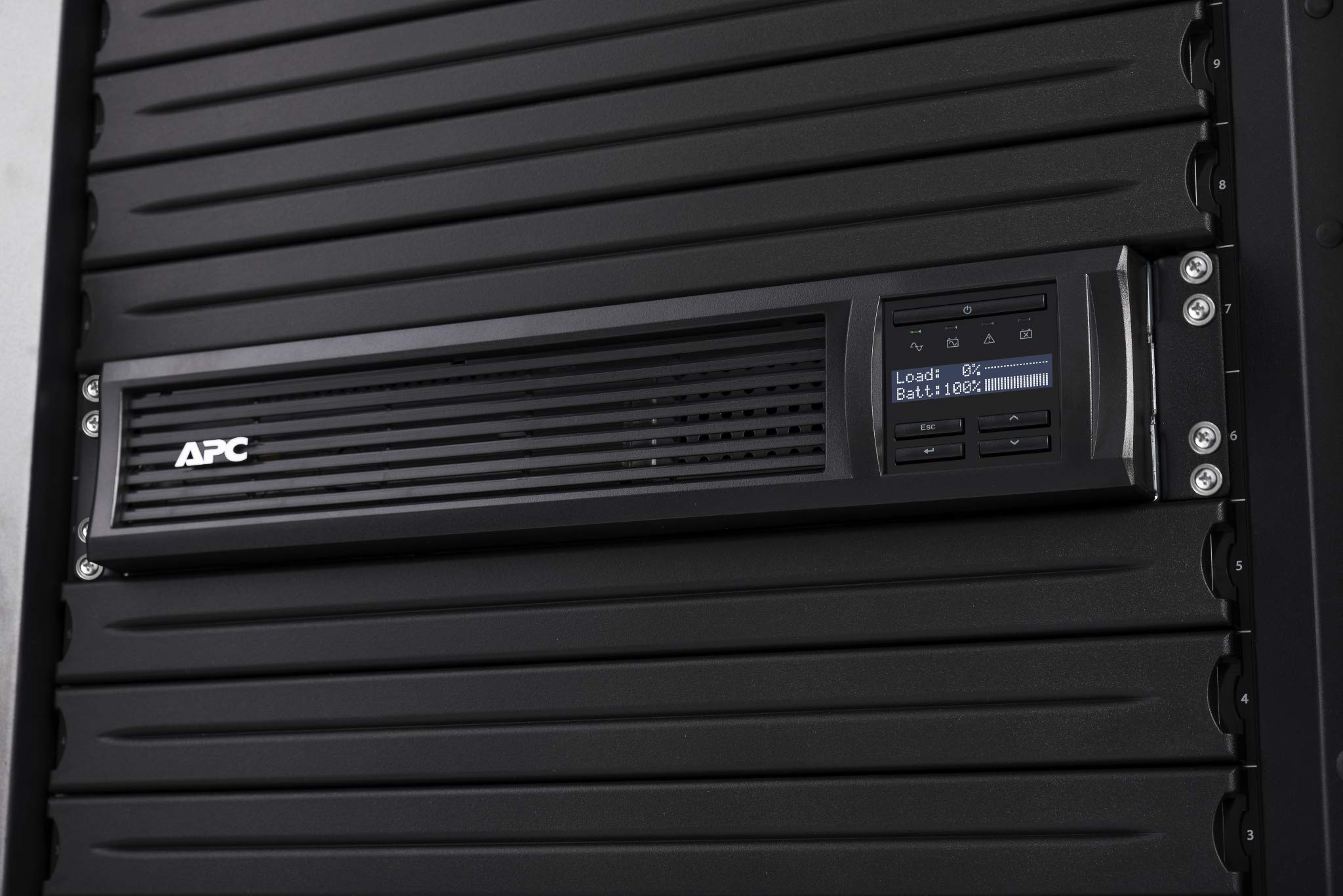 APC Smart-UPS SMT 2200VA LCD RM with SmartConnect UPS Rack AC 230V 1980Watt 2200VA RS-232 USB output connectors 9 2U