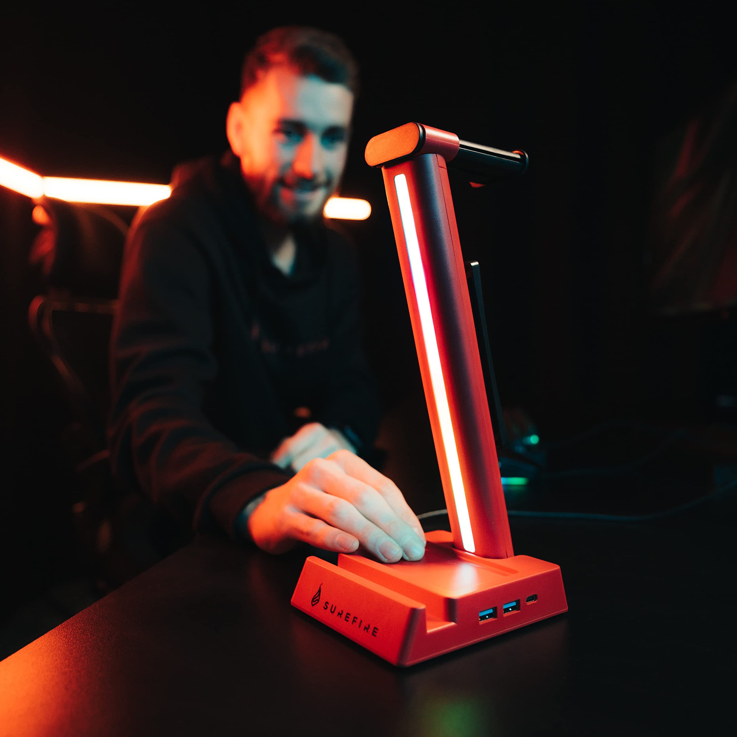 VERBATIM SUREFIRE VINSON N2 DUAL BALANCE GAMING RGB MULTI-FUNCTION HEADSET STAND RED WCF (P)