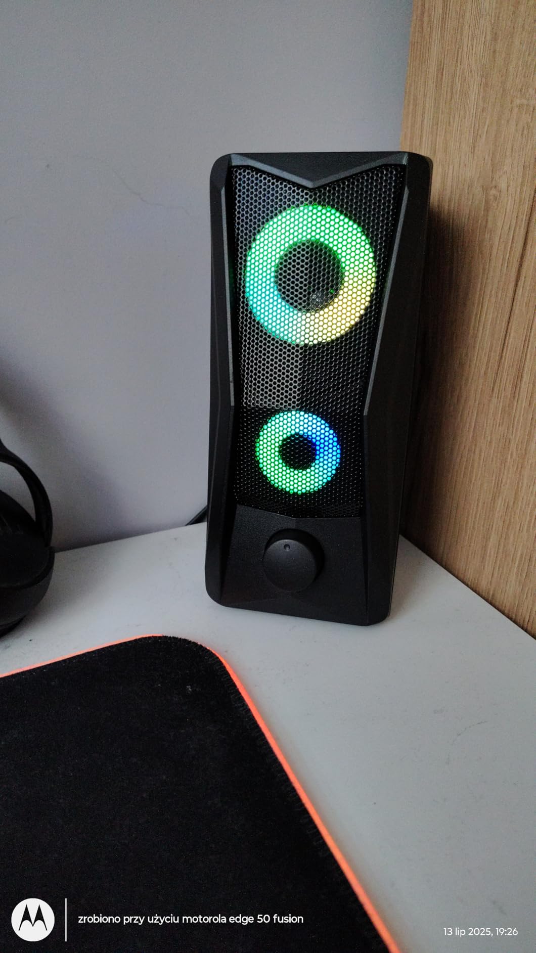 TRUST Enceintes JAVV 2.0 RGB noire