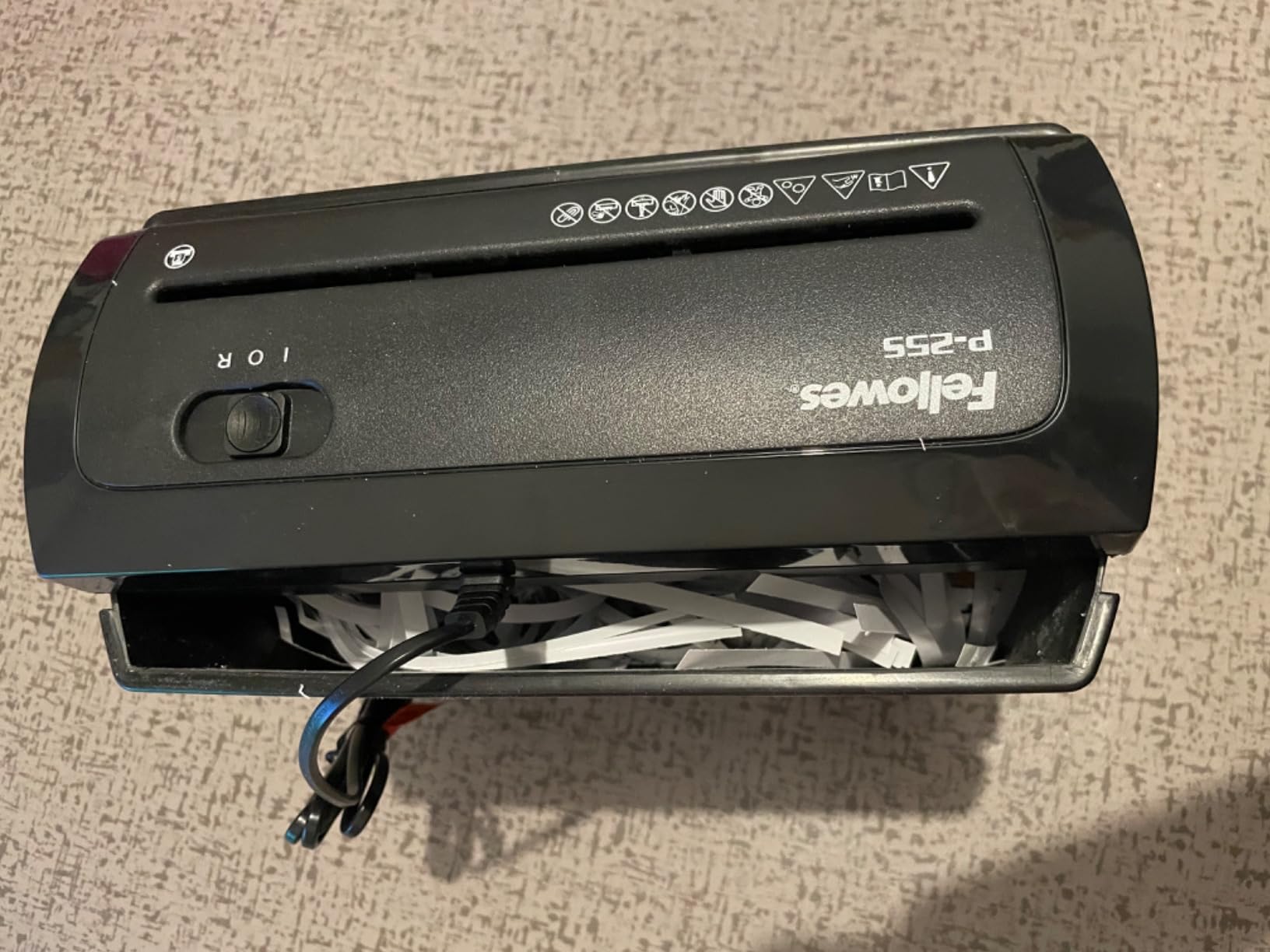 FELLOWES Destructeur Coupe Droite Powershred® P-25S