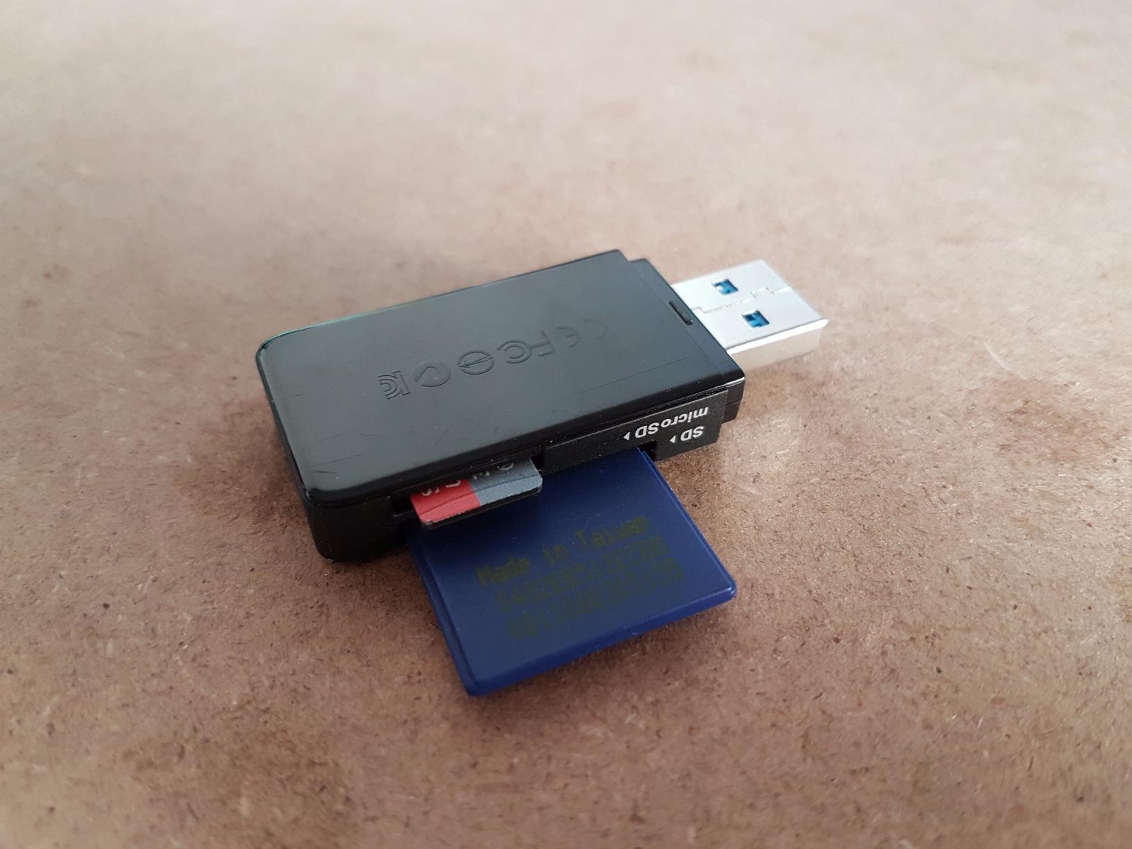 TRANSCEND TS-RDF5R Transcend card reader USB 3.1 Gen 1 SD/microSD pink