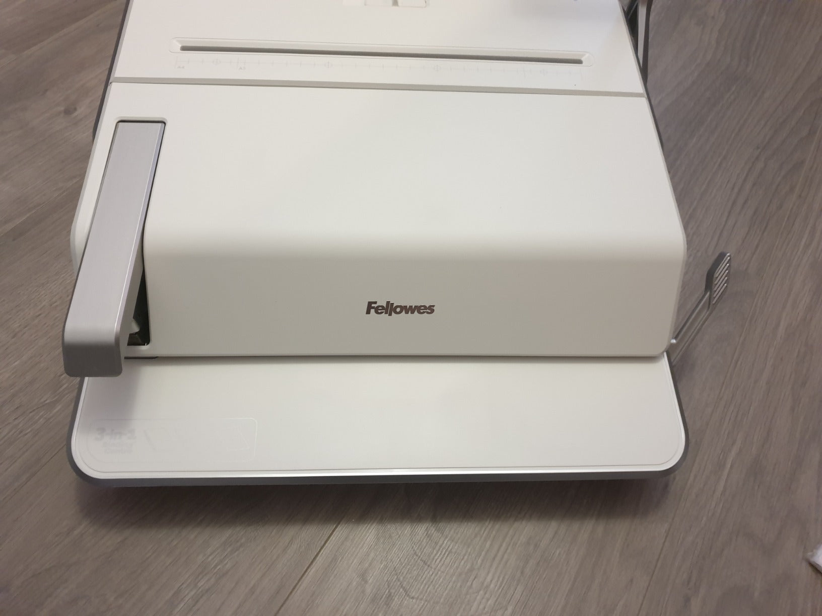 FELLOWES Station A Relier 3-en-1 Lyra EU/UK