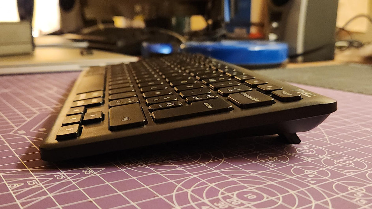 TRUST Pack clavier & souris sans fil TREZO (FR)