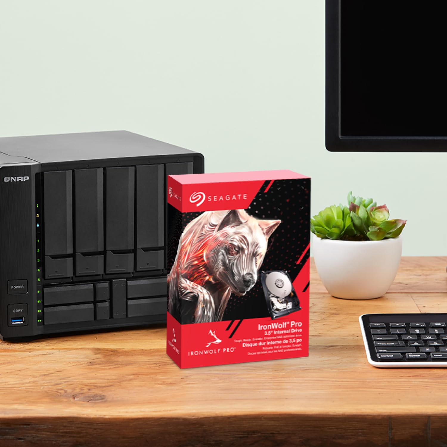 SEAGATE Ironwolf PRO Enterprise NAS HDD 24To 7200tpm 6Gb/s SATA 256Mo cache 8.9cm 3.5p 24x7 for NAS RAID Rackmount systems BL