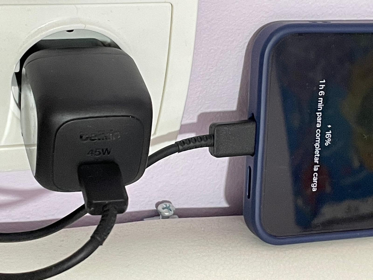 BELKIN 45W USB PD Wall Charger with PPS BLK