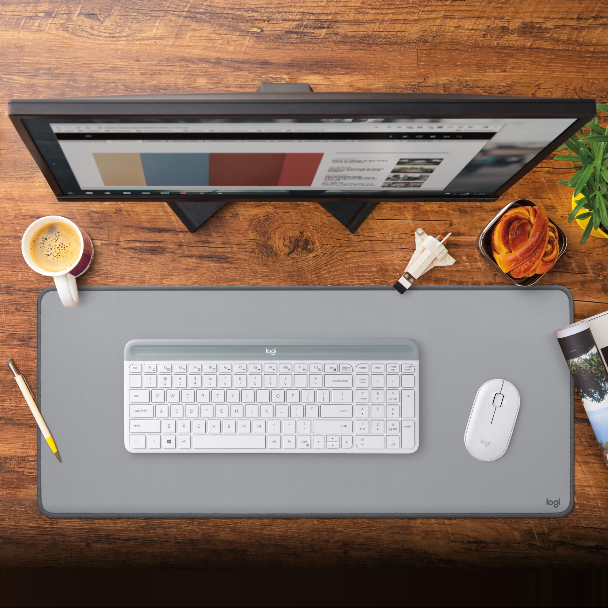 LOGITECH Desk Mat Studio Series Mouse pad mid grey