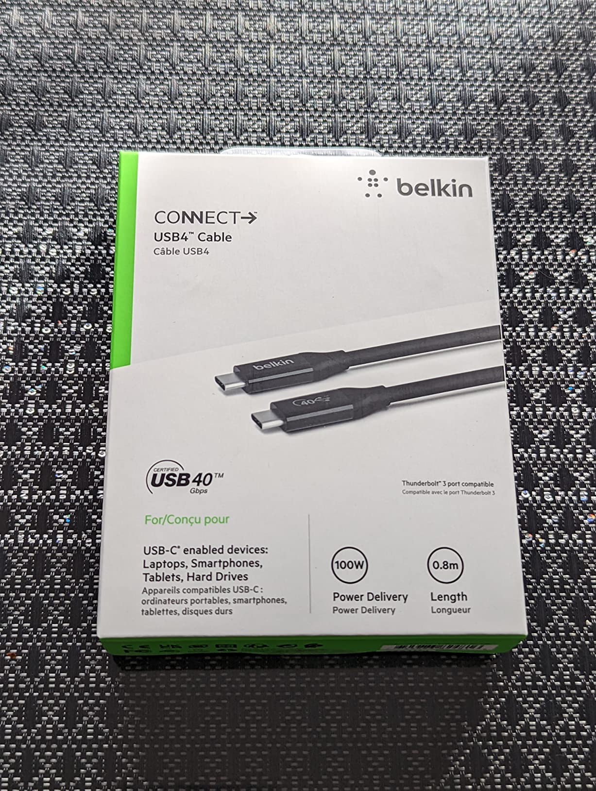 BELKIN Câble USB4 en 0.8m rétrocompatible USB3 100W