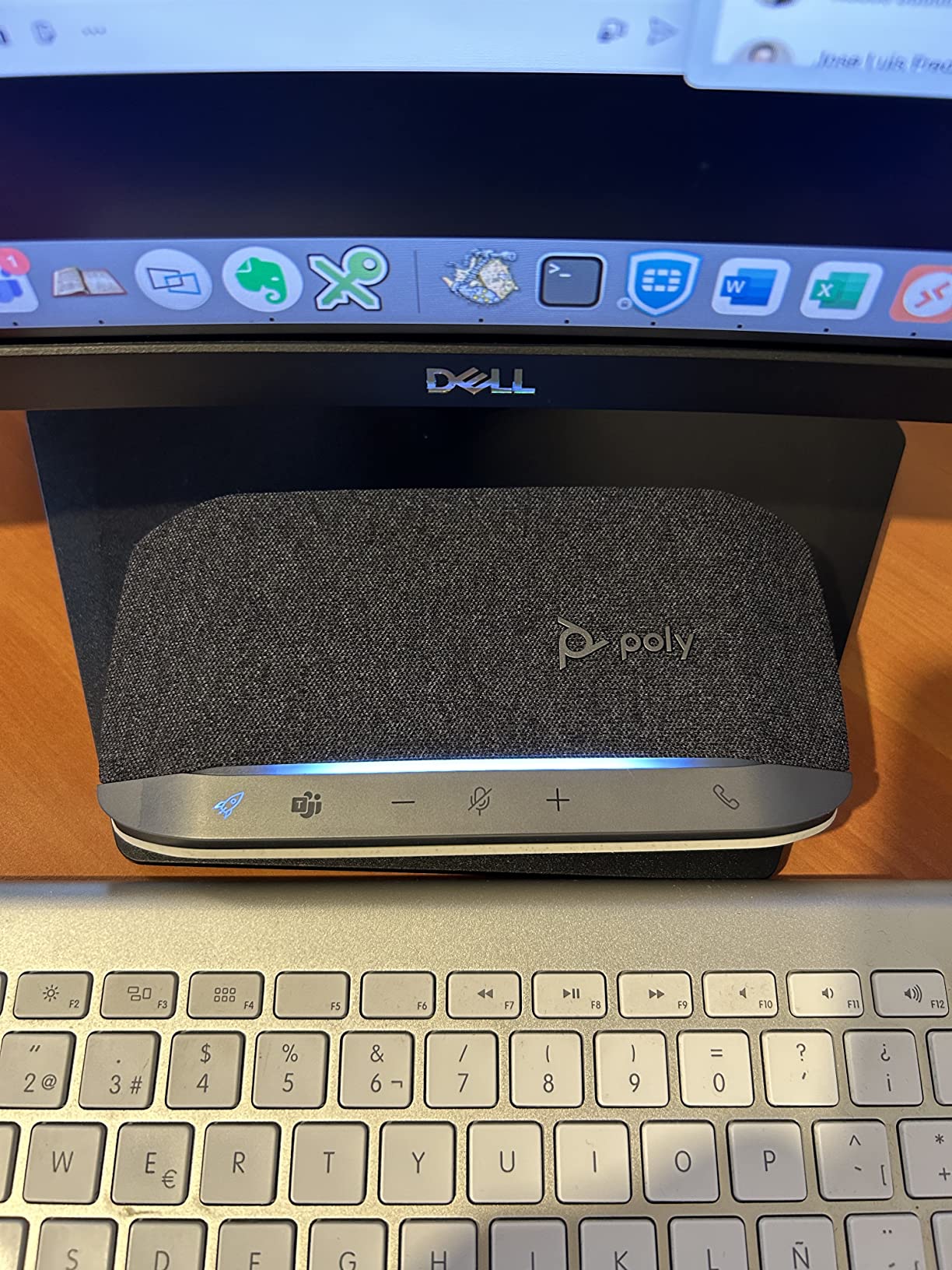 Poly Sync 20 SY20-M USB-A Smart Speakerphone Certif. MS