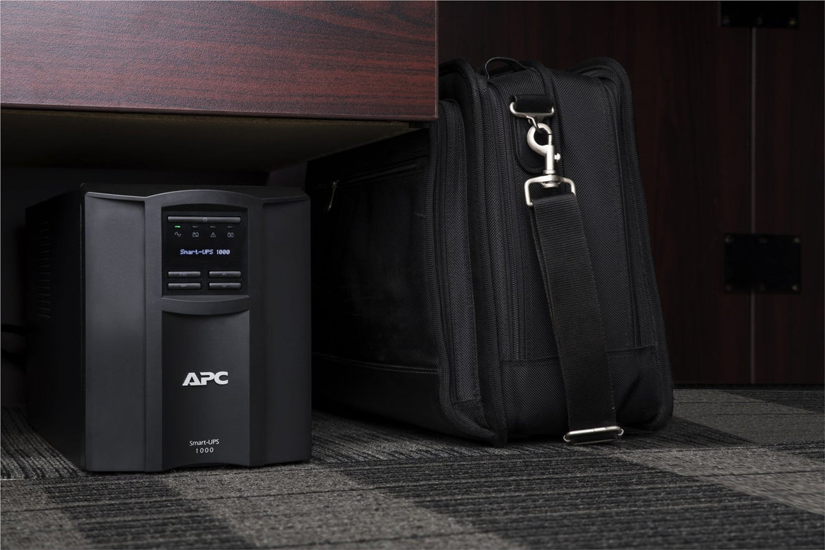 APC Smart-UPS SMT1000IC UPS AC 220/230/240V 700Watt 1000VA RS-232 USB output connectors 8 Black with APC SmartConnect