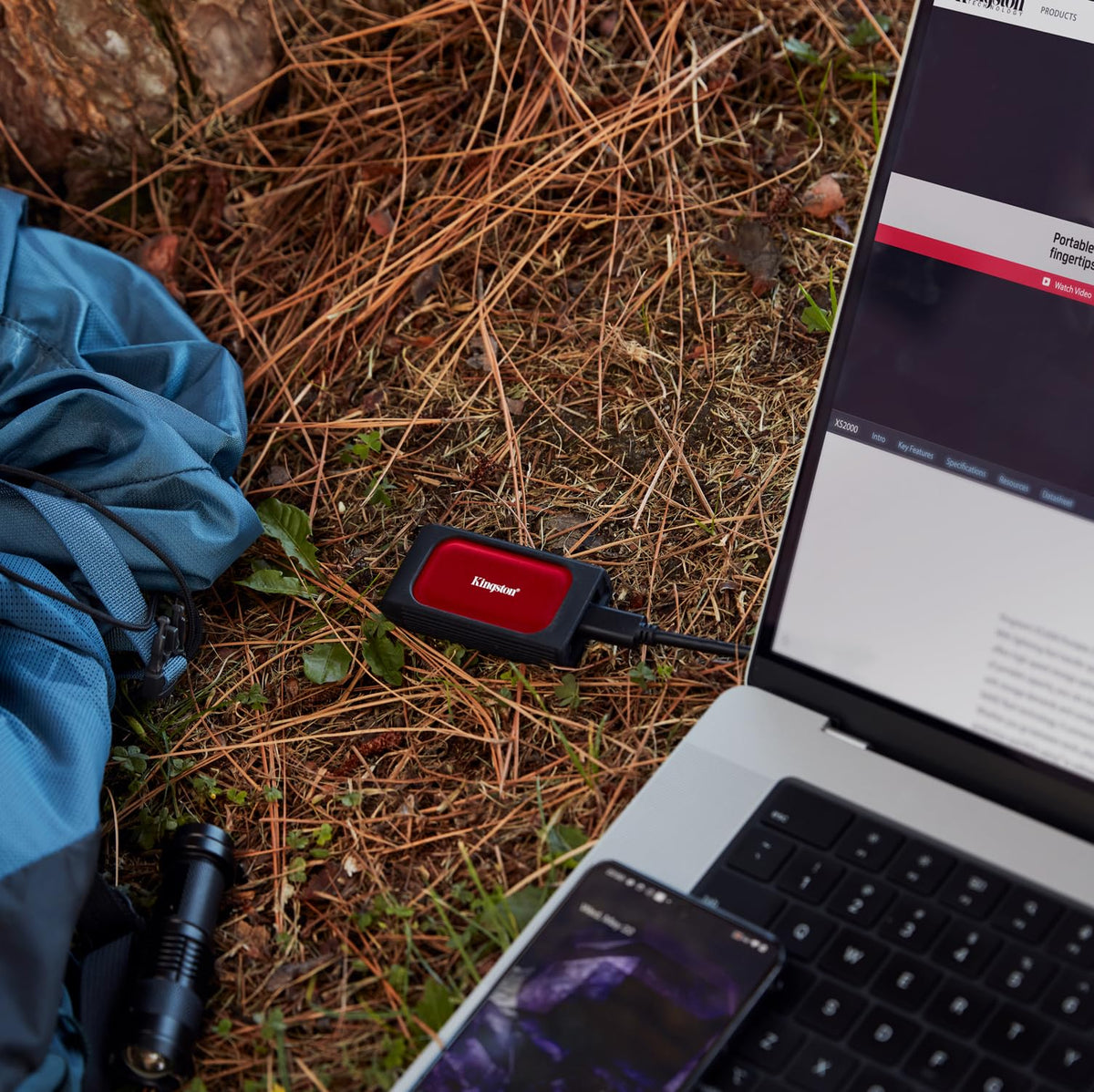 KINGSTON XS1000R 1To SSD Pocket-Sized USB 3.2 Gen 2 External Solid State Drive Red
