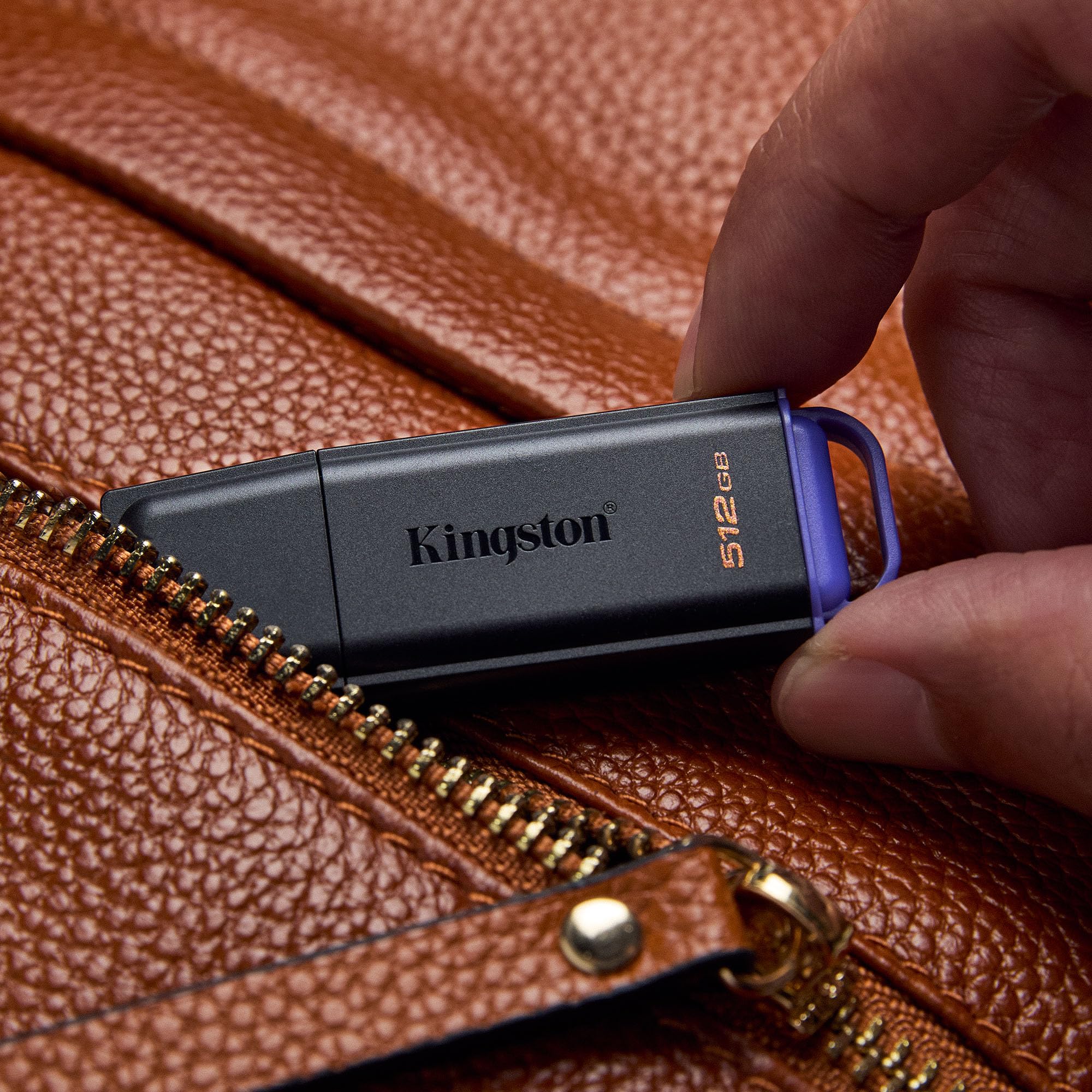 512GB Portable USB 3.2 Gen 1 DataTravele