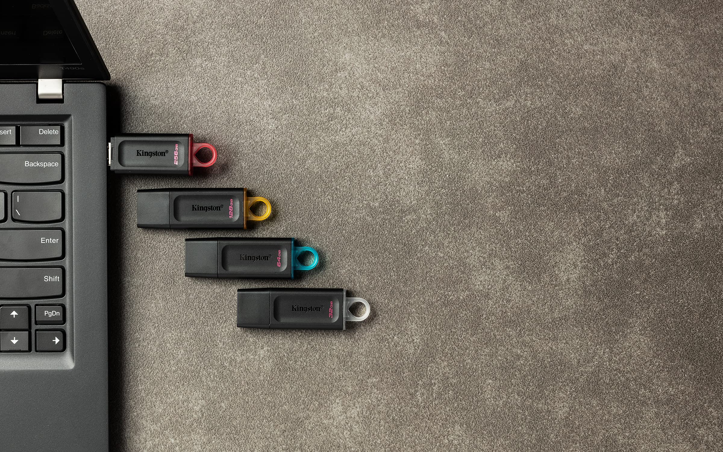 KINGSTON 128Go USB3.2 Gen1 DataTraveler Exodia Black + Yellow