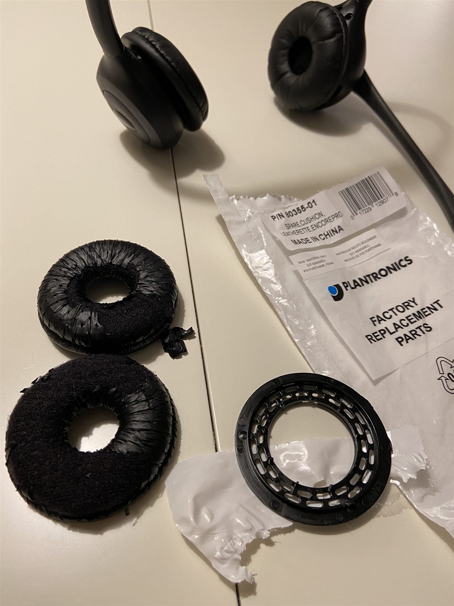 PLY EP HW700 EarCushions+MP 2