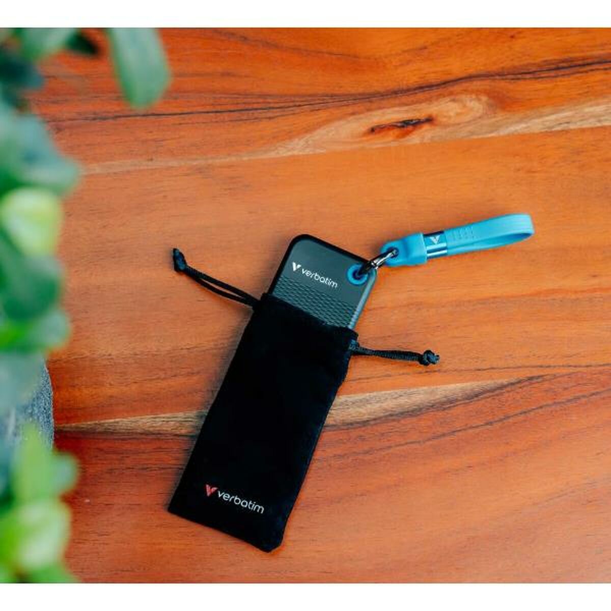 Pocket SSD USB 3.2 Gen 2 1TB Black/Blue