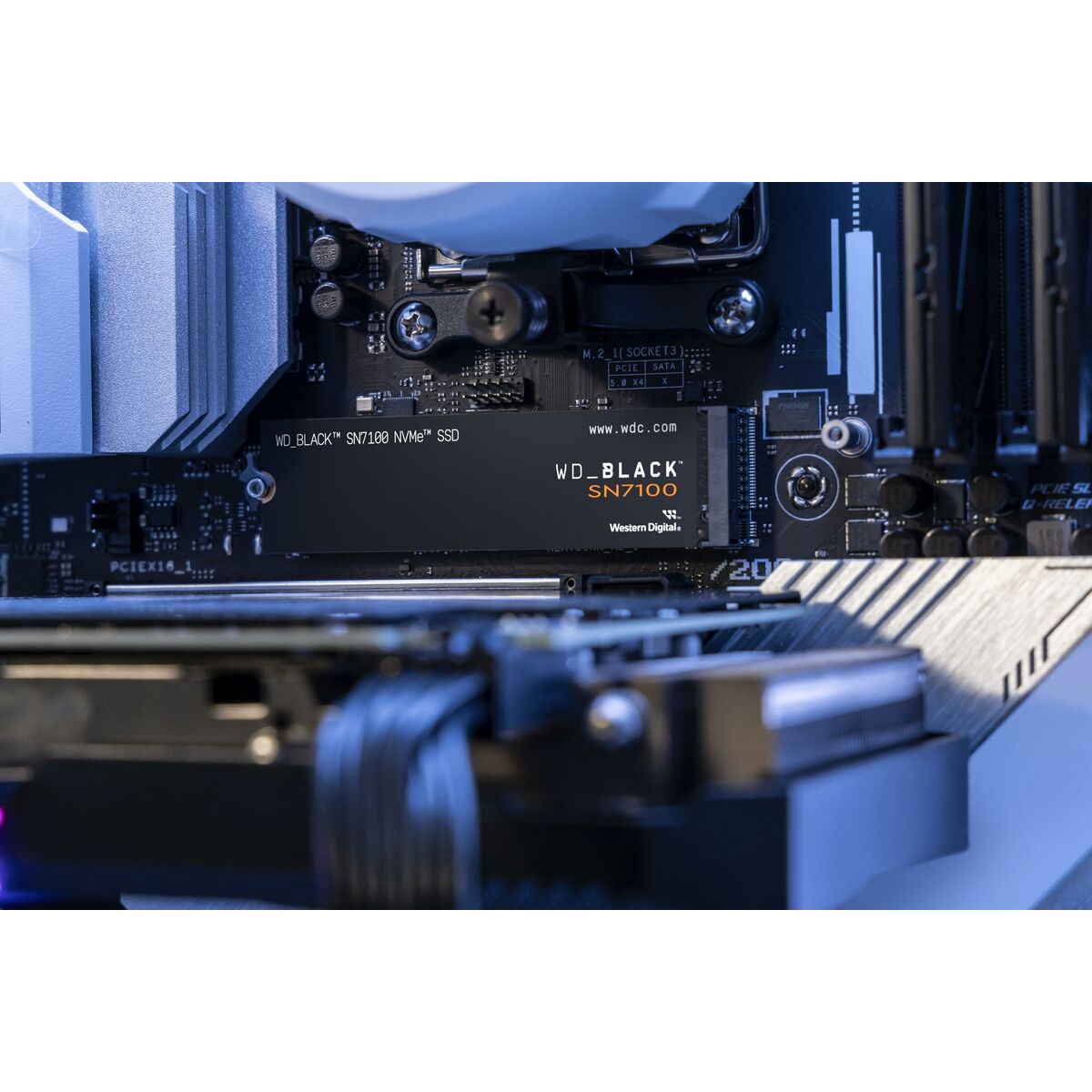 WD Black SN7100 NVMe SSD 1To M.2 2280 POWERED BY SANDISK
