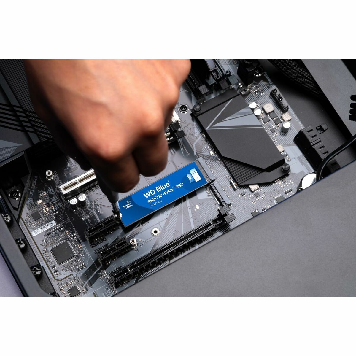 WD SSD Blue SN5000 1TB PCIe Gen4 NVMe