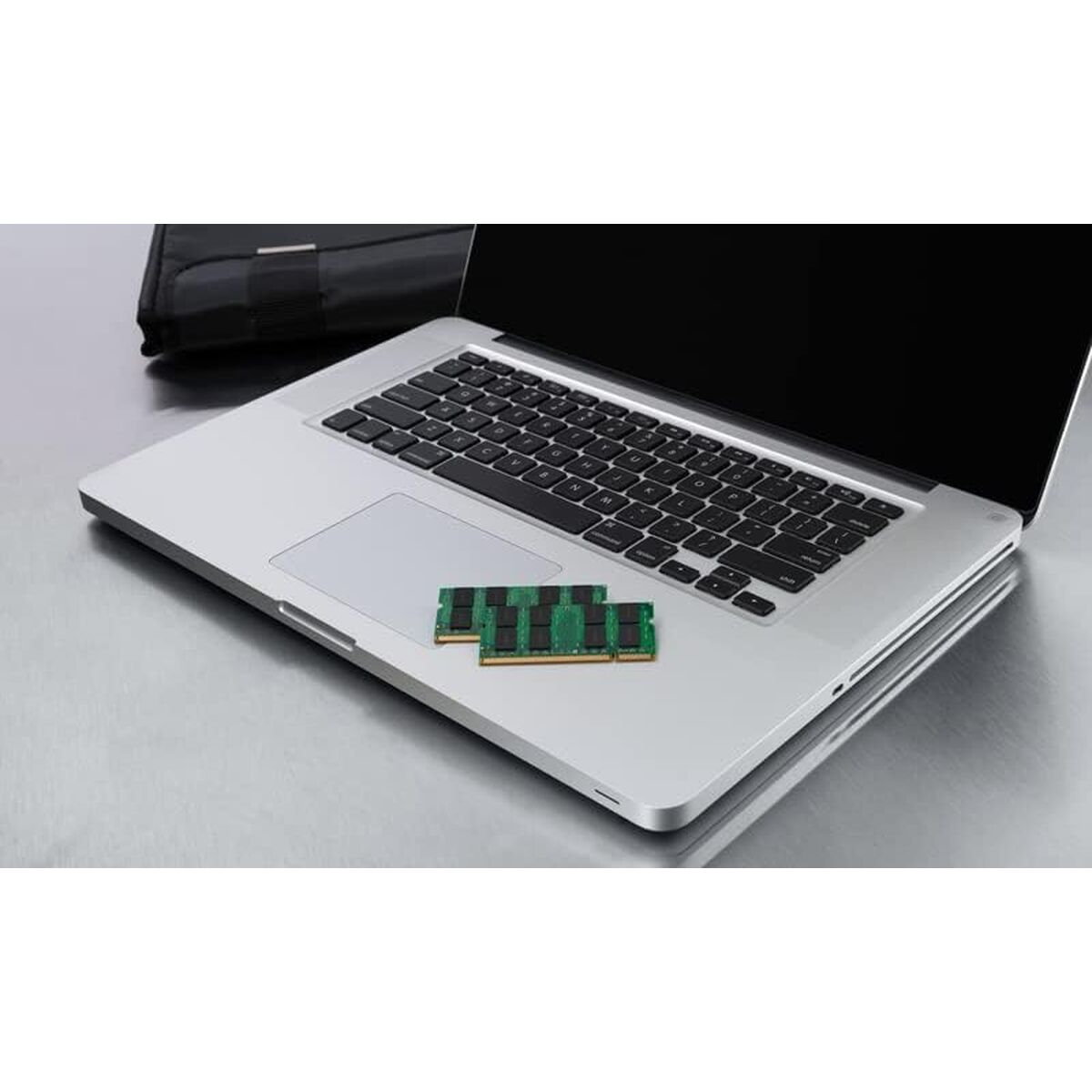 KINGSTON 32Go 5600MT/s DDR5 Non-ECC CL46 SODIMM 2Rx8