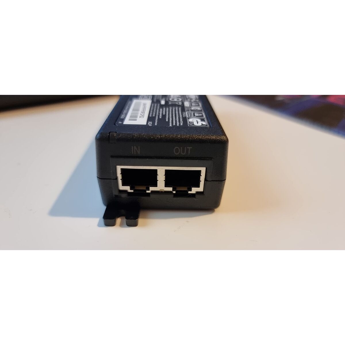 SonicWave Global MultiGigabit POE+Inj