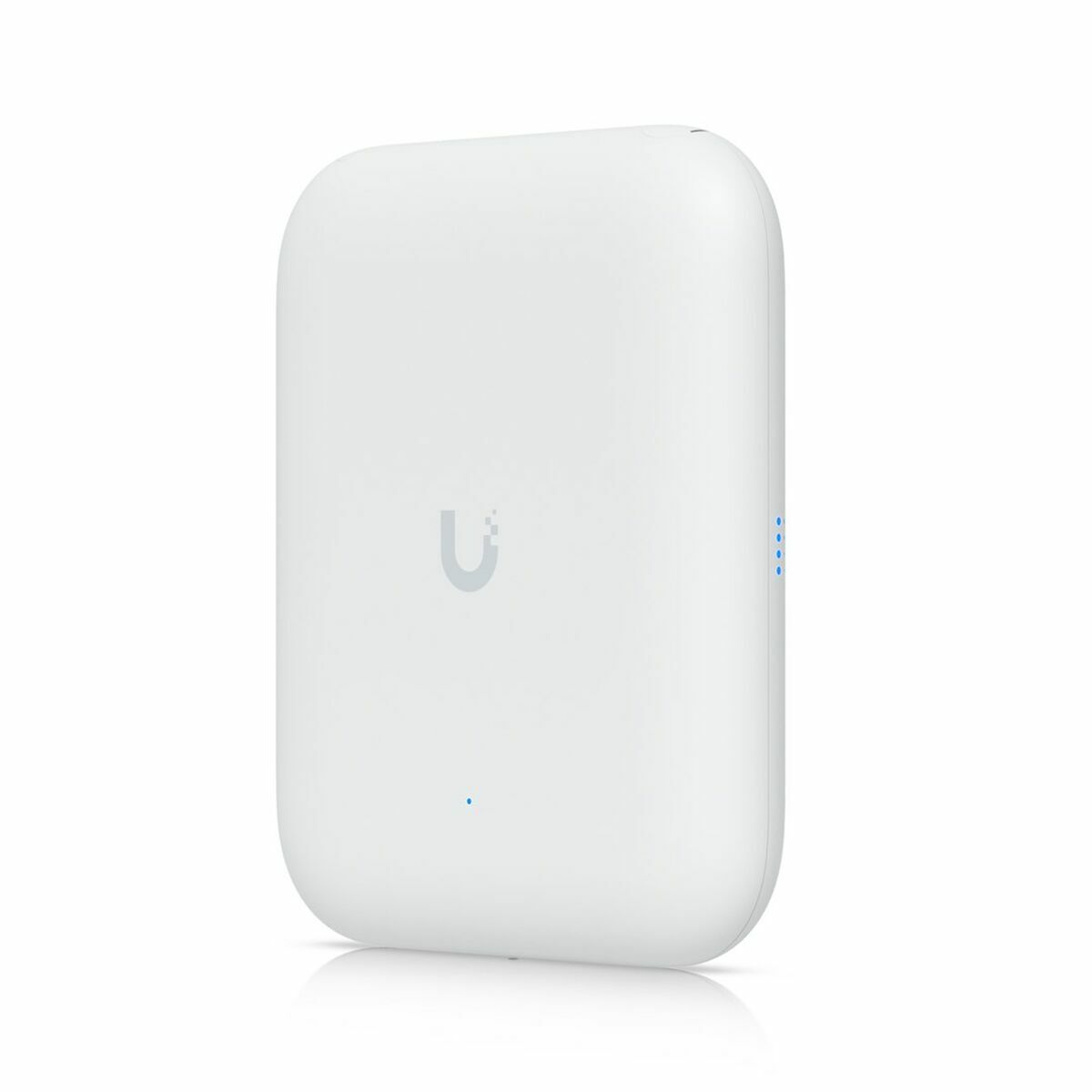 Indoor/outdoor WiFi 7 AP with integrated