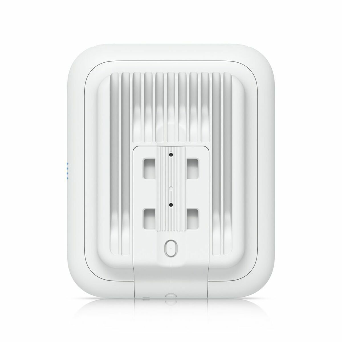 Indoor/outdoor WiFi 7 AP with integrated