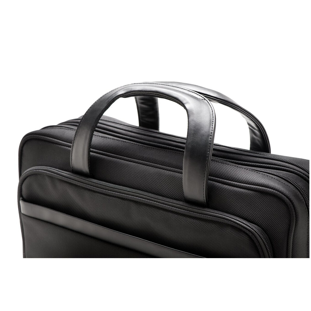 Contour" 2.0 15.6" Business Laptop Brief