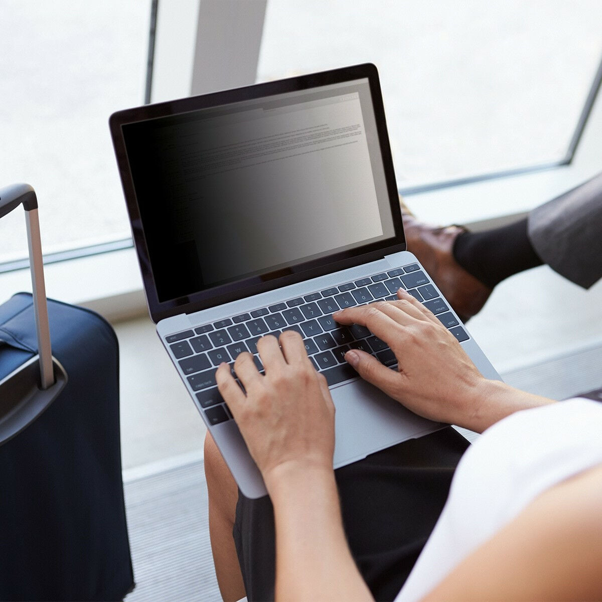 Filtre de confidentialité magnétique 13.3" (16:10) Dim : 29