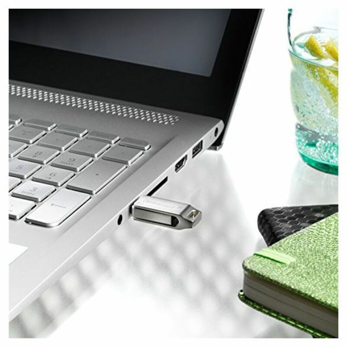 INTENSO Clé USB 3.0/USB 3.1 Type C cMobile Line - 64 Go