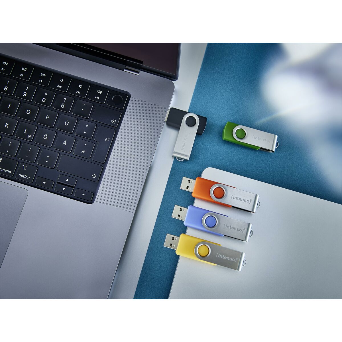 INTENSO Clé USB 2.0 Basic Line - Pack de 10 x 8 Go