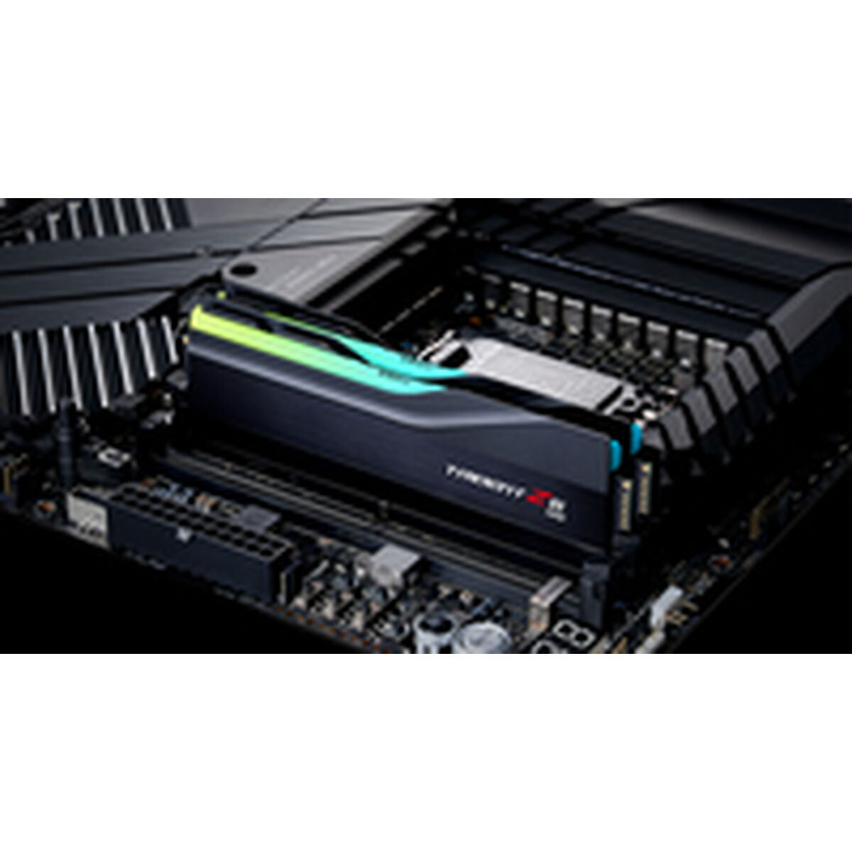 G.Skill Trident Z5 RGB F5-6400J3239G16GX2-TZ5RK module de mémoire 32 Go 2 x 16 Go DDR5 288-pin DIMM