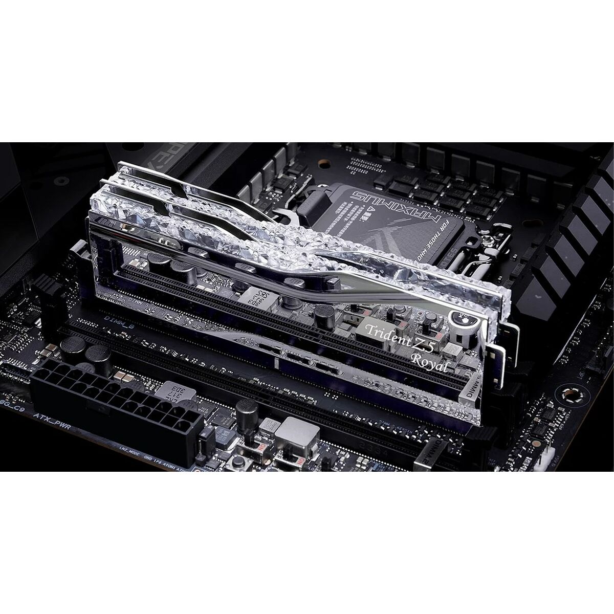 G.Skill Trident Z5 Royal F5-6400J3239G32GX2-TR5S module de mémoire 64 Go 2 x 32 Go DDR5 6400 MT/s